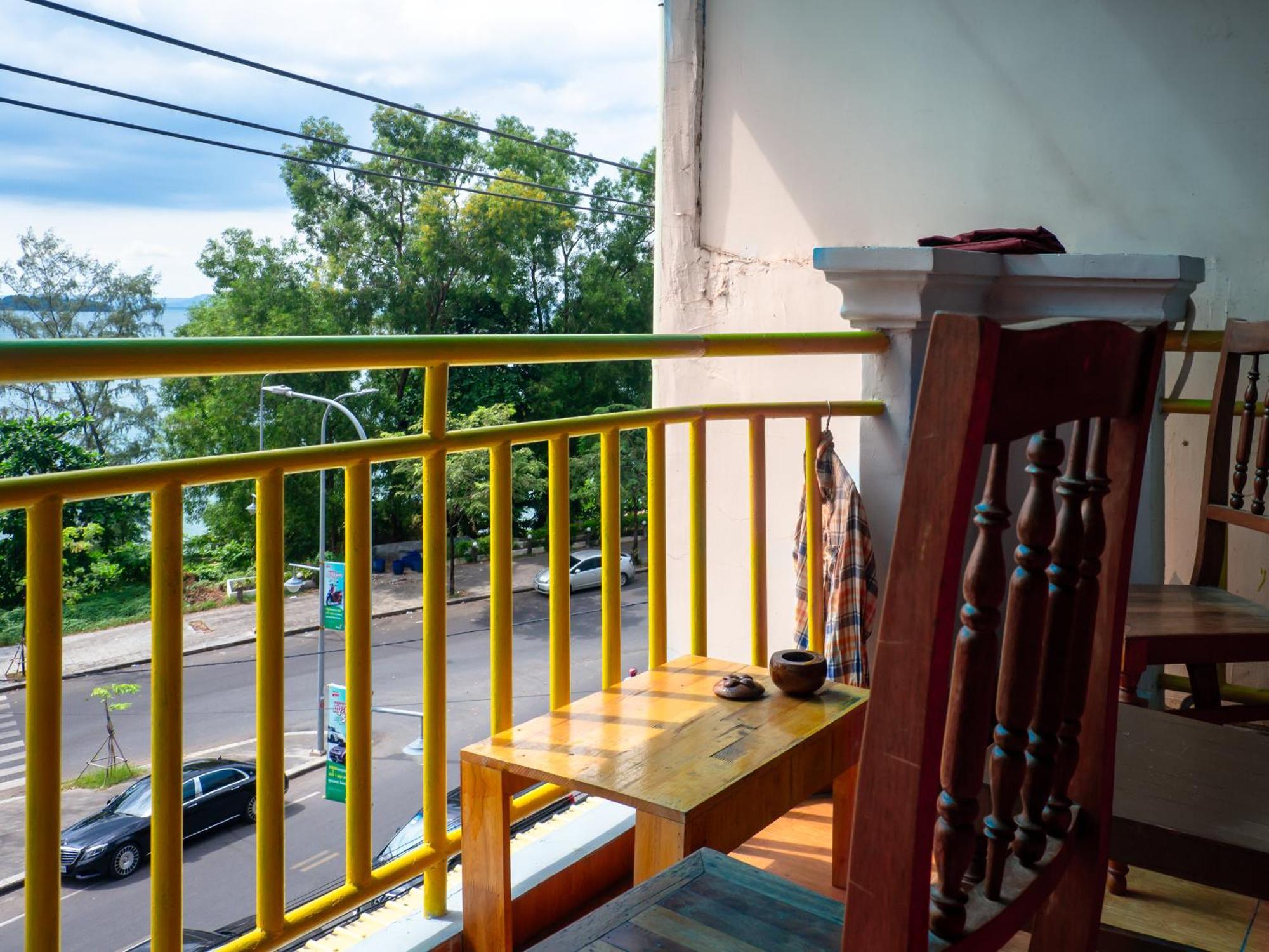 Island View Hostel Sihanoukville Exterior photo